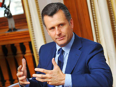 Erfolgreicher Bergkrone Invexa Trader